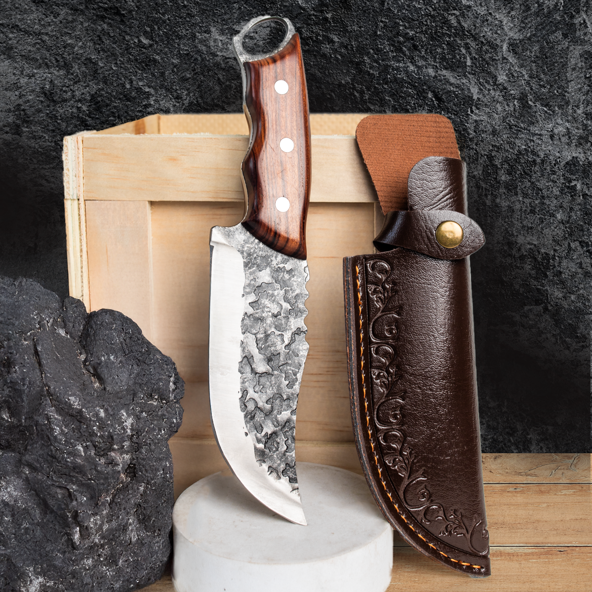Kit Garras Afiladas - Cuchillo, Tabla Personalizada y Sazonador