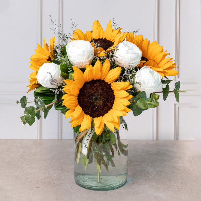 Serenata - Peonia Blanca y Girasol